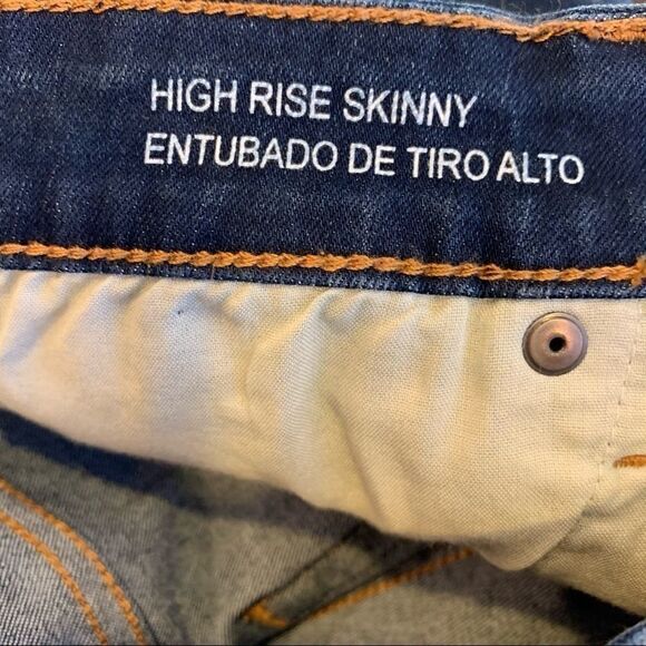 Wild Fable High Rise Skinny Distressed Jeans - Picture 8 of 9